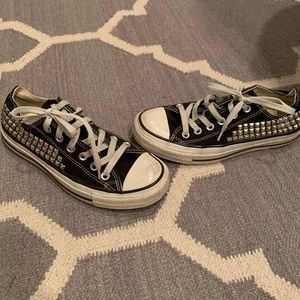 Studded low top converse